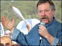 Jose Bove