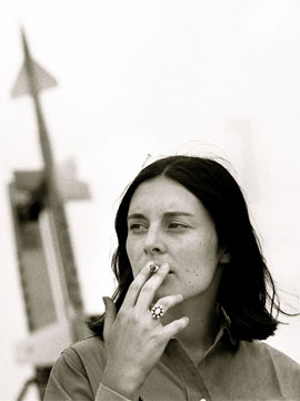 Liliane Lijn at Le Bourget Aero-Space Exposition, 1963, courtesy of Riflemaker, Photograph: Pablo Volta