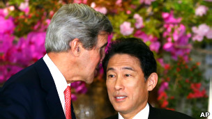 美國國務卿克里與日本外相岸田文雄(1４/4/2013)