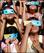 Picture: Chidren wearing special glasses to protect their eyes from the sun