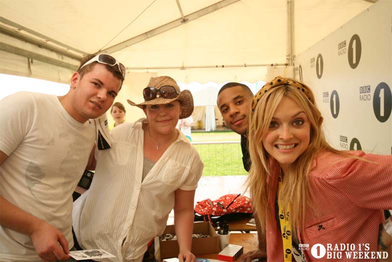 Signing sessions with Fearne and Reggie