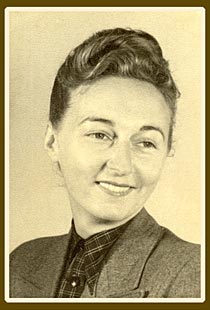 Picture of Gisela, the secretary of the commanding Admiral