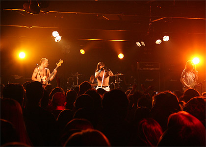Red Hot Chili Peppers live in London