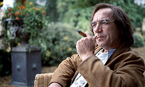Robert Lindsay as Sneath