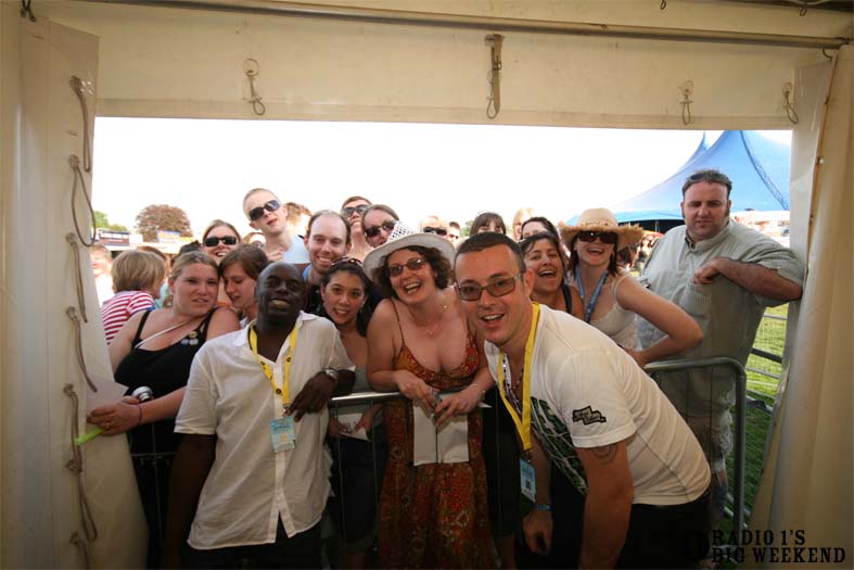 Signing sessions with Judge Jules