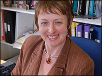 Dr Yvette Staelens