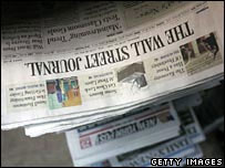 O Wall Street Journal em uma banca de revistas
