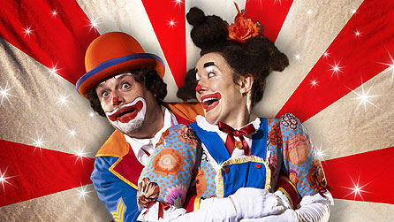 L-R: John Thomson as Geoff, Sophie Thompson as Helen