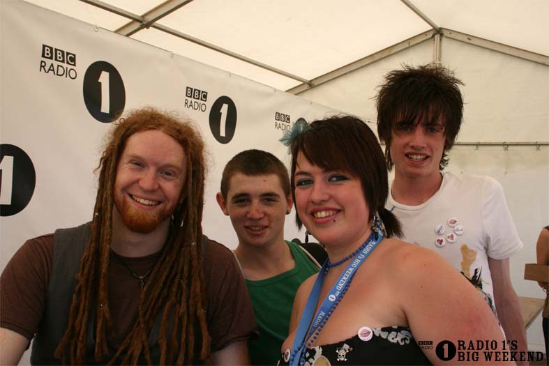 Newton Faulkner in the signing tent