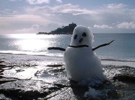 Snowman in Marazion