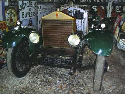Front of 1922 Rolls Royce