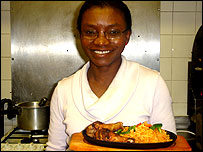 Bola Clemo with chicken pakoras