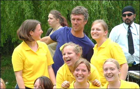 bez comes to Bradford 