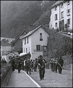 Launching the lifeboat at Lynmouth