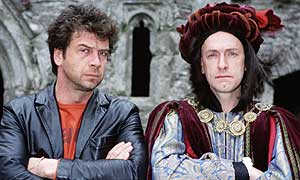 Nick Knowles and Richard III (actor) in Historyonics