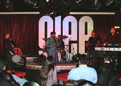 Achanak live at The Glee Club.