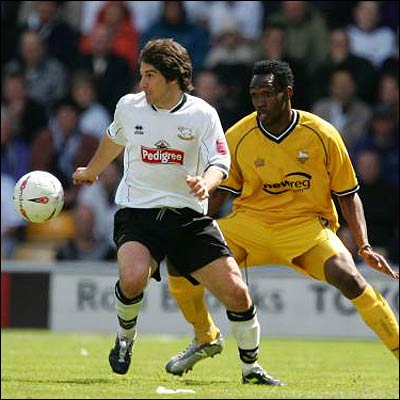 Derby's Paul Peschisolido and PNE's Claude Davis