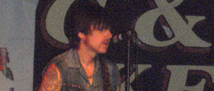 Ricky Warwick