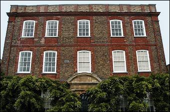 Peckover House