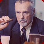 Victor Drazen (Dennis Hopper)