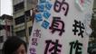 医学院学生的标语牌