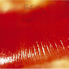 Review of Kiss Me, Kiss Me, Kiss Me