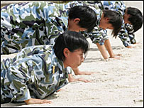 Lính Trung Quốc trên đảo Hoàng Sa
