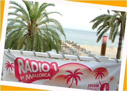 Live at the Boatyard, Magaluf