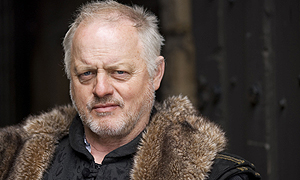 Robert Pugh plays Lord Chancellor Gardiner
