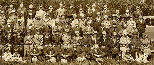 Carrothers' Family Reunion. Spring Bank, London, Ontario, Canada. (1925)