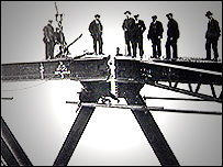 Tyne Bridge Workers