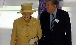 Picture: the queen. 