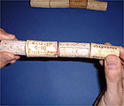 Pic: join four corks.