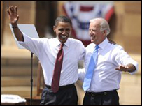 Ông Obama và Biden tại Illinois