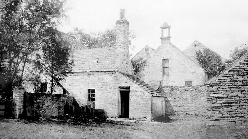 An old photo of the manse from many years ago.