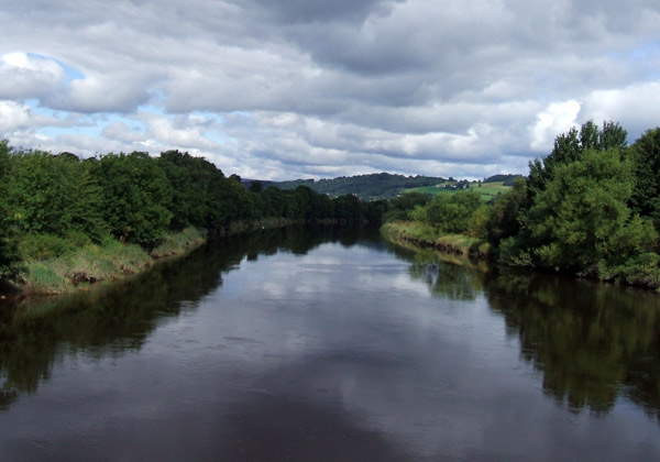 The river at Cambuskenneth.