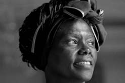 Wangari Maathai courtesy of Muridel Rubentstein.