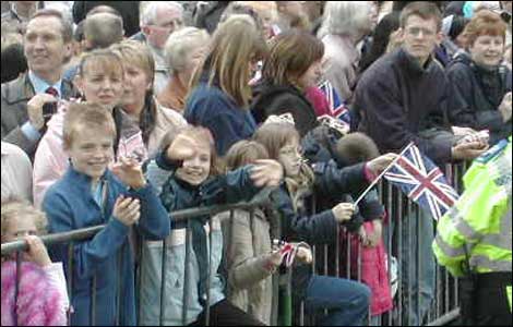 royal maundy service, wakefield, 2005