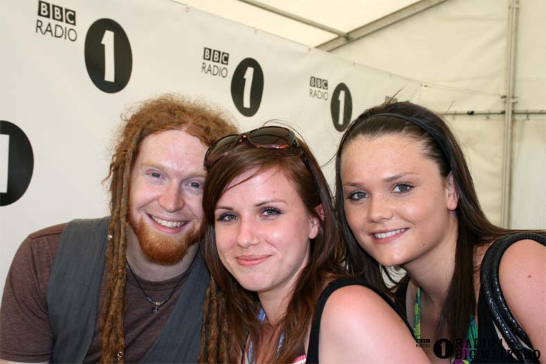 Newton Faulkner in the signing tent