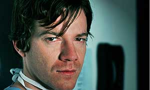 Max Beesley in Bodies
