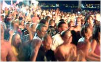 Mayhem at Punta Es Moli as the show ends