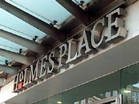 holmes place