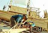 Image of launching rails being placed on 'La Viracocha'