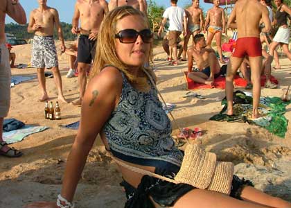 The Essential Selection at Cafe Mambo - Crowd 6th August 2004

