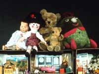 Play School: Click for More Pictures
