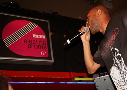 Kano presents London Town