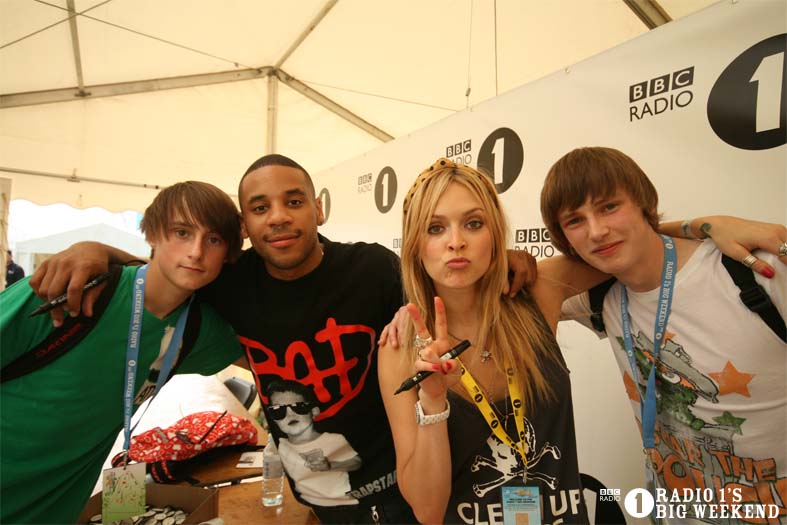 Signing sessions with Fearne and Reggie