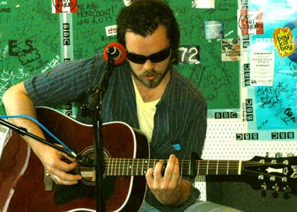 Hub Session: Supergrass
