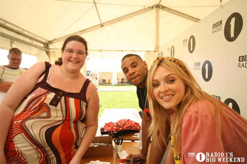 Signing sessions with Fearne and Reggie