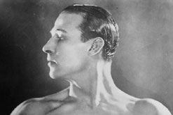 Image: Rudolph Valentino
